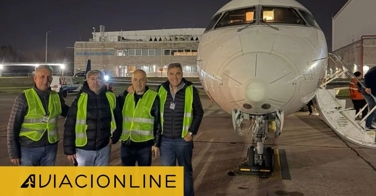 Llegó a Ezeiza el primer CRJ200 para la nueva regional Joy Airline en Argentina